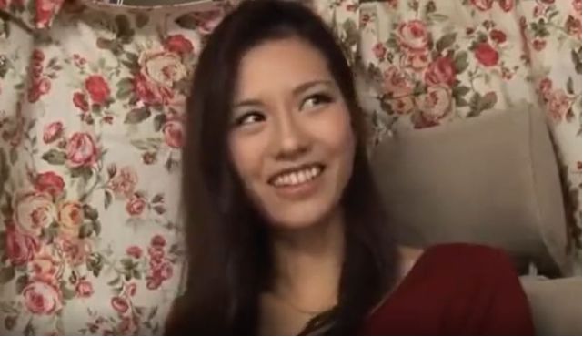 ダメぇぇ！下町でナンパしたモデルなみの美熟女が電マ責めで狂乱イキ