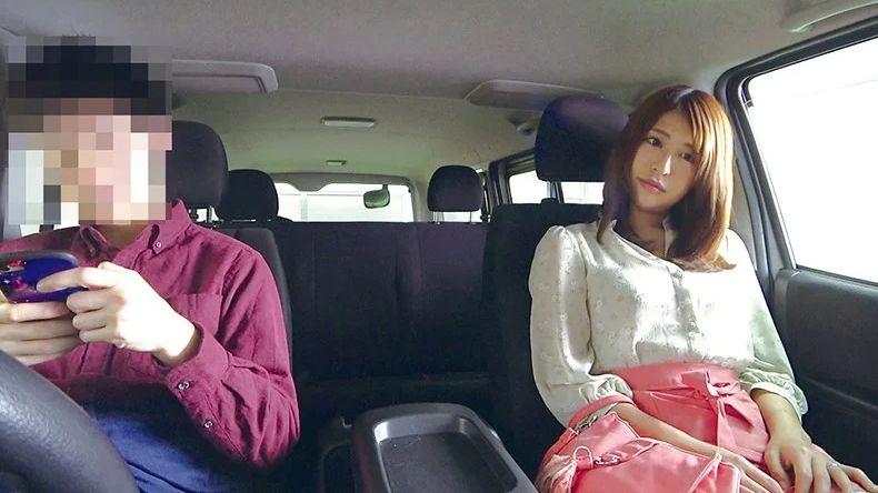 待って！入れるのはぁぁ…ドラレコは見た、パート主婦の生々しい不倫
